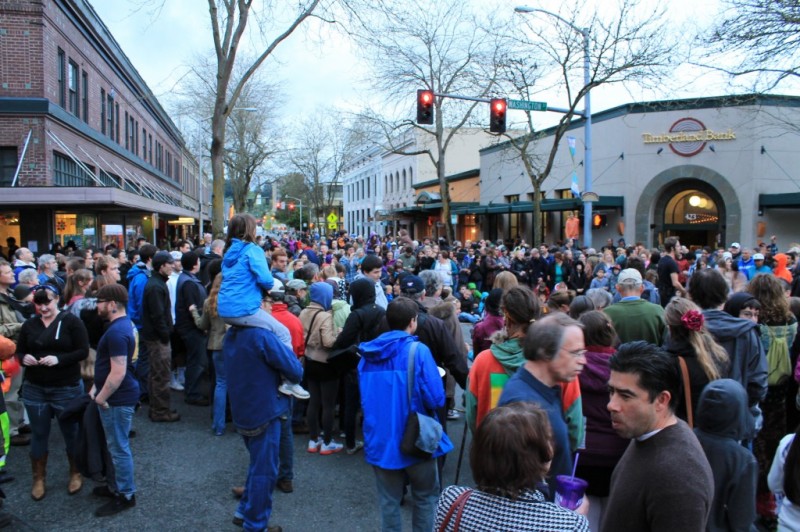 Fall Arts Walk Autumn With Vibrant Visual And Performing Artists Scattered Throughout