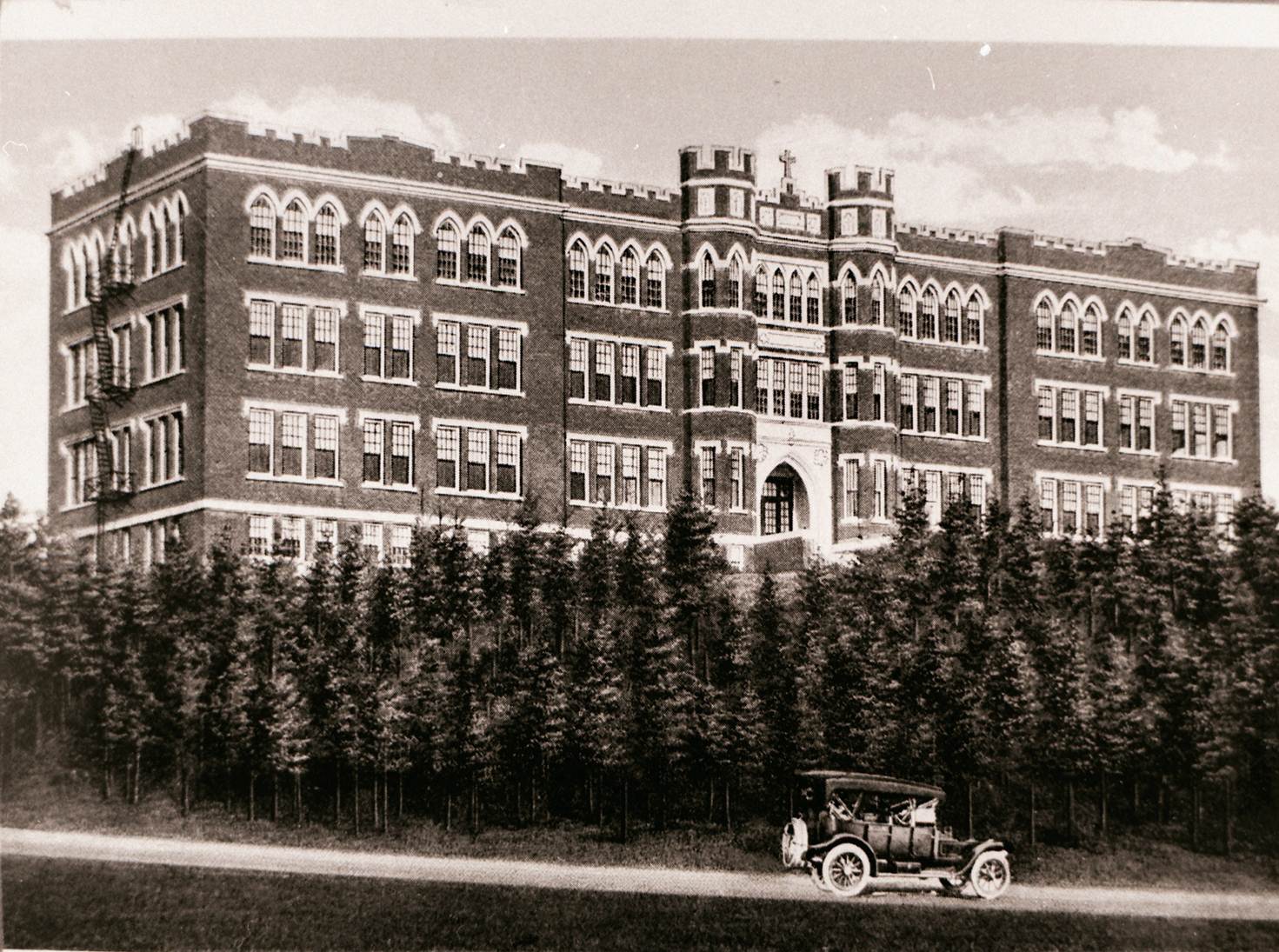 saint martins Old Main saint martins university