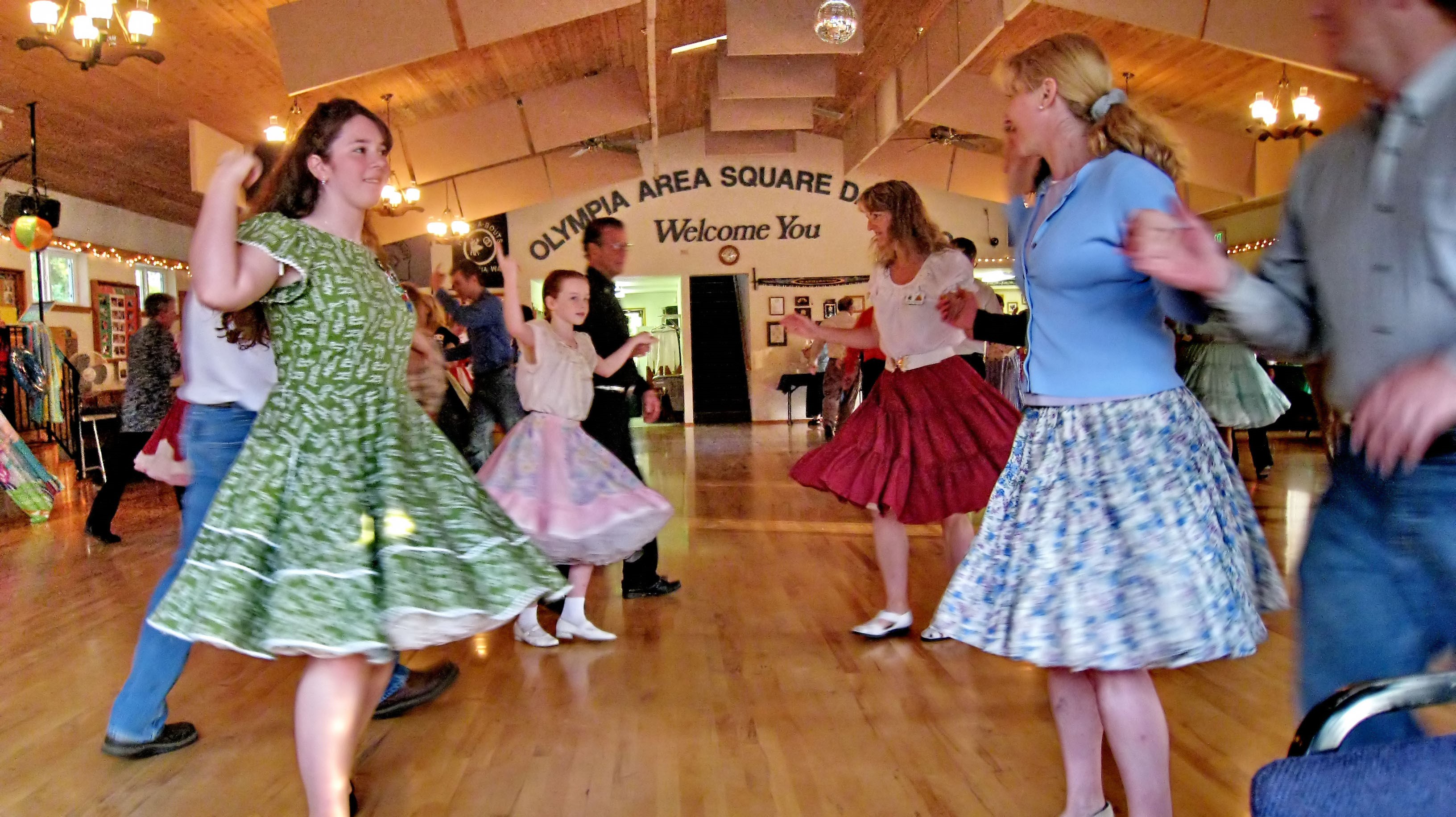 Try a Free Introduction to Square Dancing at Olympia's Lac-A-Do