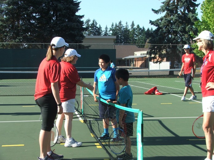 Family Friendly Tennis Meet and Greet kids tennis olympia