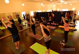 In the Core Class, Jessica includes postures derived from the traditional 84 postures of the Bishnu Ghosh lineage.