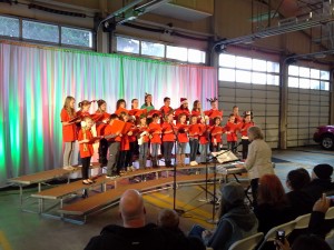 Tumwater tree lighting kids choir