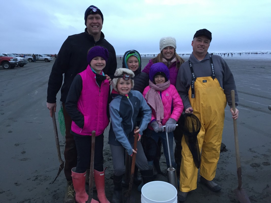 razor clam dig