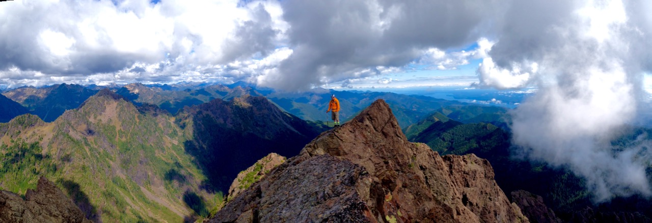 hiking safety tips