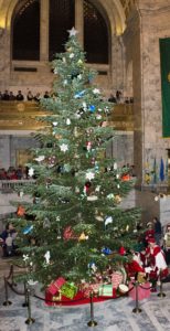 Capitol Rotunda tree lighting