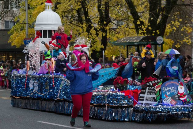 Downtown for the Holidays 2017