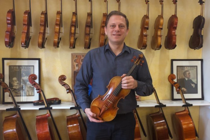 RL Ray Jon Hanson RL Violin shop