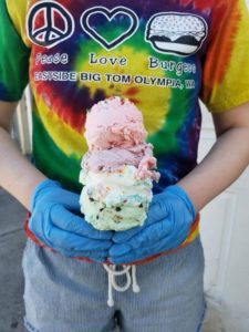 Eastside Big Tom helps neighbors ice cream