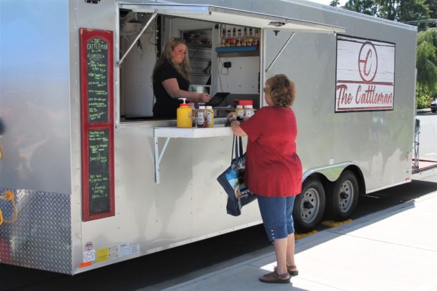 Yelm Farmers Market