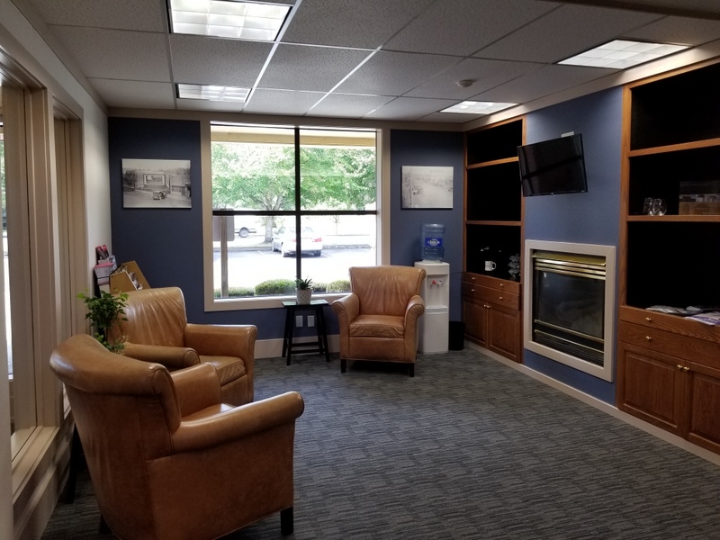 Yelm Chamber visitor space