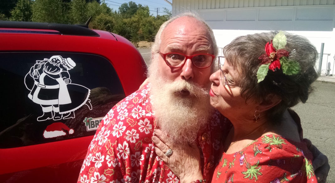 Santa-John and Nana-Claus