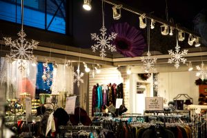 Belleza Ropa Holiday Shopping Twinklefest Olympia Downtown
