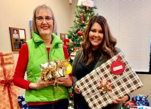 SCJ Alliance Janis Smeall and Alissa North at SCJ giving tree