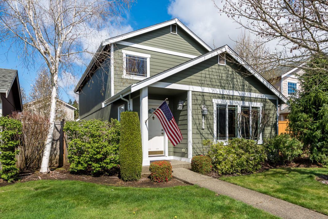 Casey Jones Large Home for sale in Tumwater