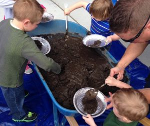 Make a Mega Mess Month Hands on Children's Musuem Mud Pie Mondays Summer Splash Festival