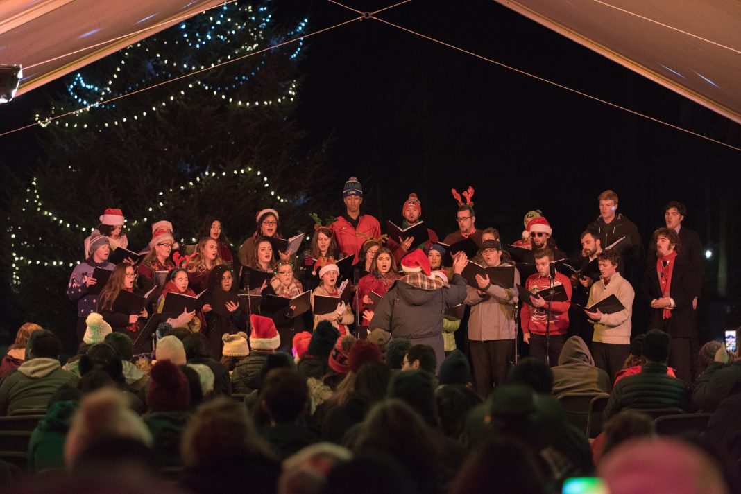 Saint-Martins-University-Christmas-Under-the-Canopy-Darrell-Born-and-the-choir