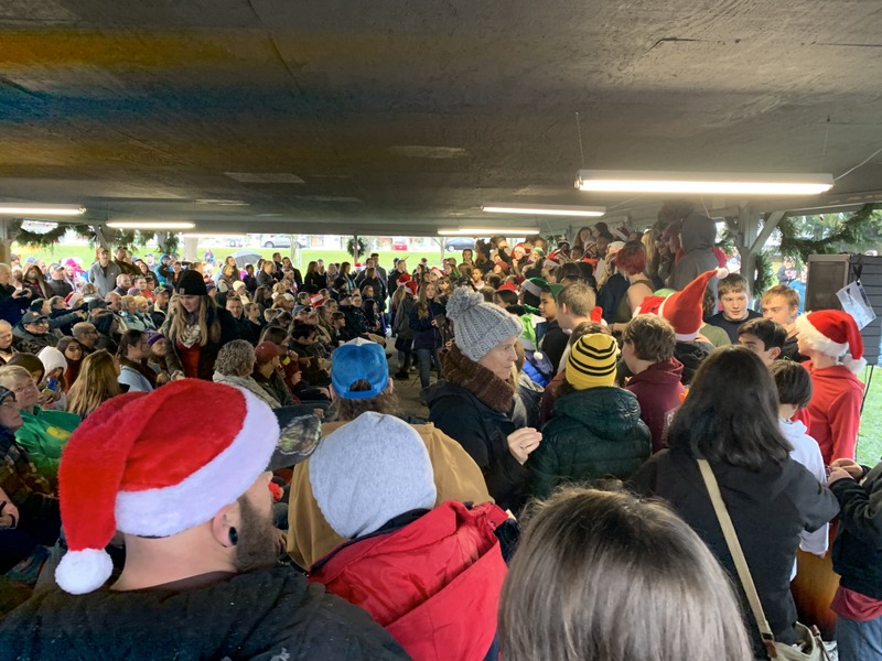 Yelm Christmas in the Park Middle School Choir