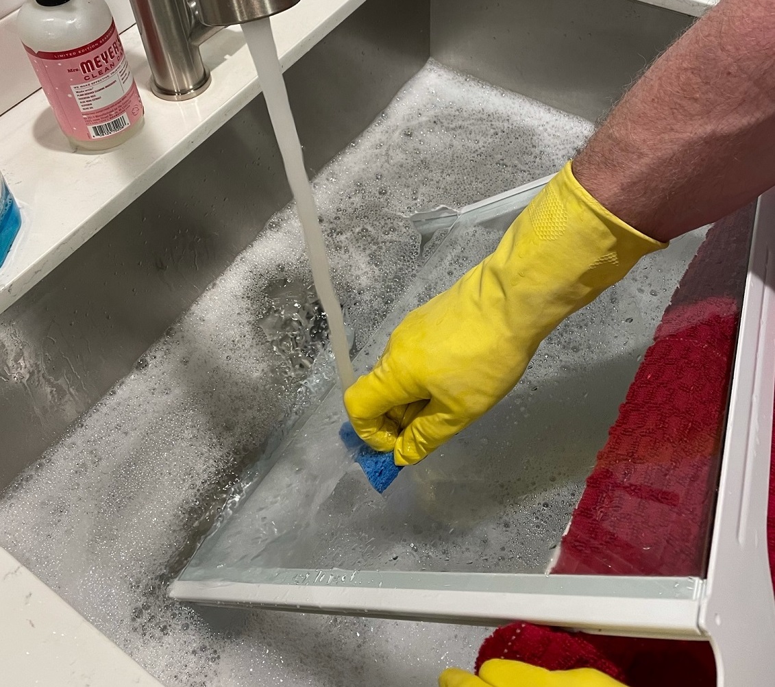 https://www.thurstontalk.com/wp-content/uploads/2021/02/How-to-Clean-Fridge-Maid-Perfect-Shelf-1.jpeg