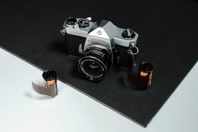 Noah-Mahlon-Tumwater-photographic-tecnology-award-2021-Pentax-camera-perspective Noah-Mahlon-Tumwater-photographic-tecnology-award-2021-Pentax-camera-perspective