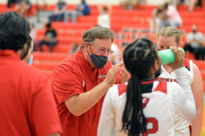 yelm-girls-basketball-2021-3