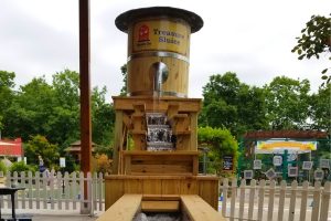 Hands On Childrens Musuem Summer Splash Treasure Sluice