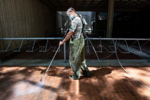 evergreen state college maintenance staff power wash