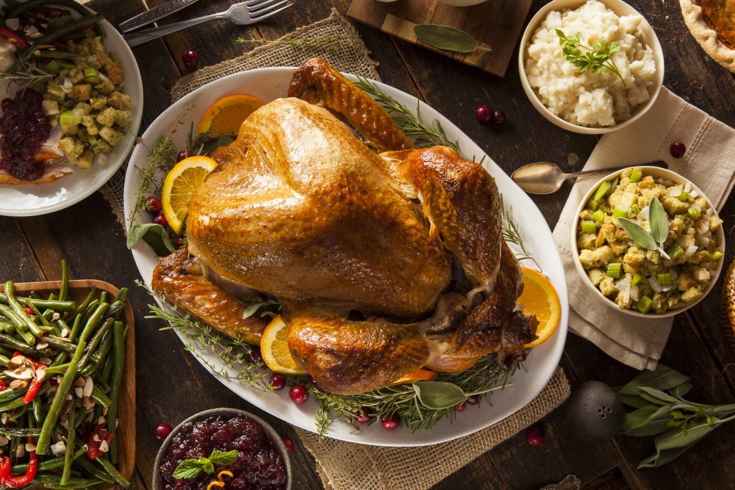 Bayview-Catering-thanksgiving-dinner-to-go-turkey