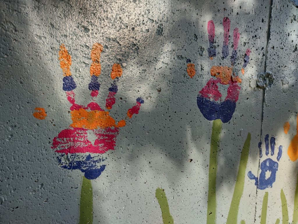 Eastside-Neighborhood-Association-Lauren-Henn-mural-handprints