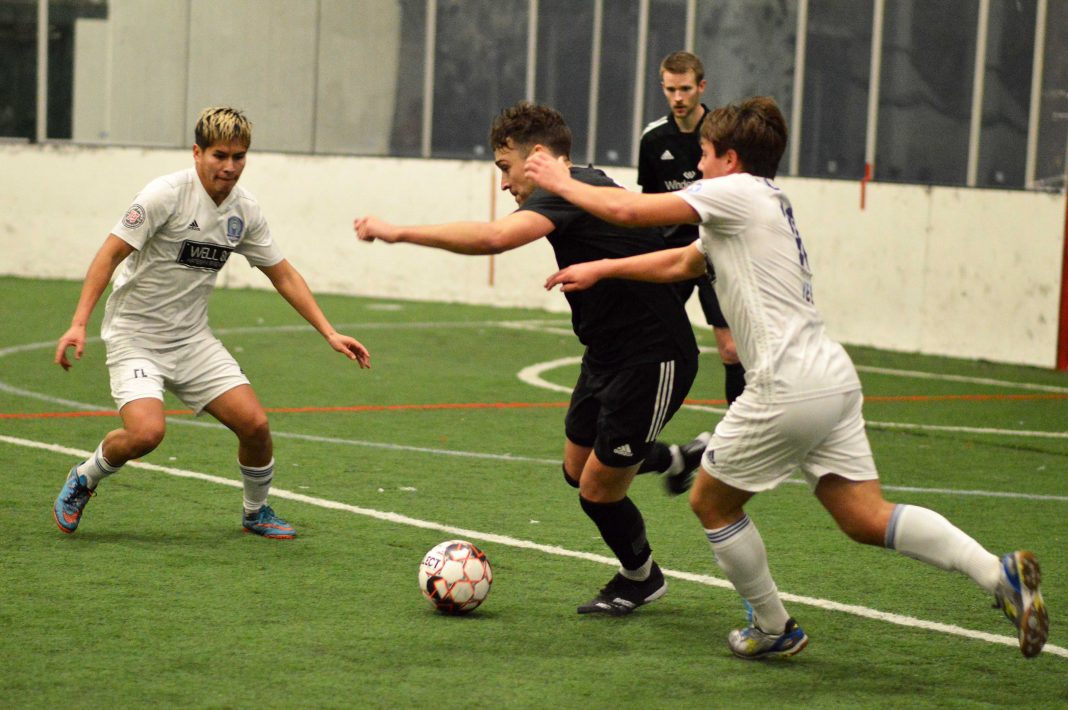 Oly-Town-FC-mens-soccer-indoor-2022-5
