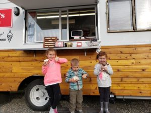 Sweetlees-ice-cream-truck-celebration-Olympia