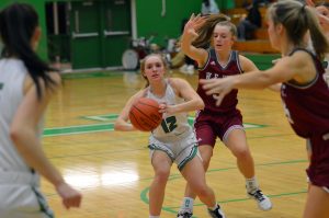 Tumwater-girls-basketball-Amendala-3