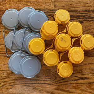 hard-plastic can holder tops