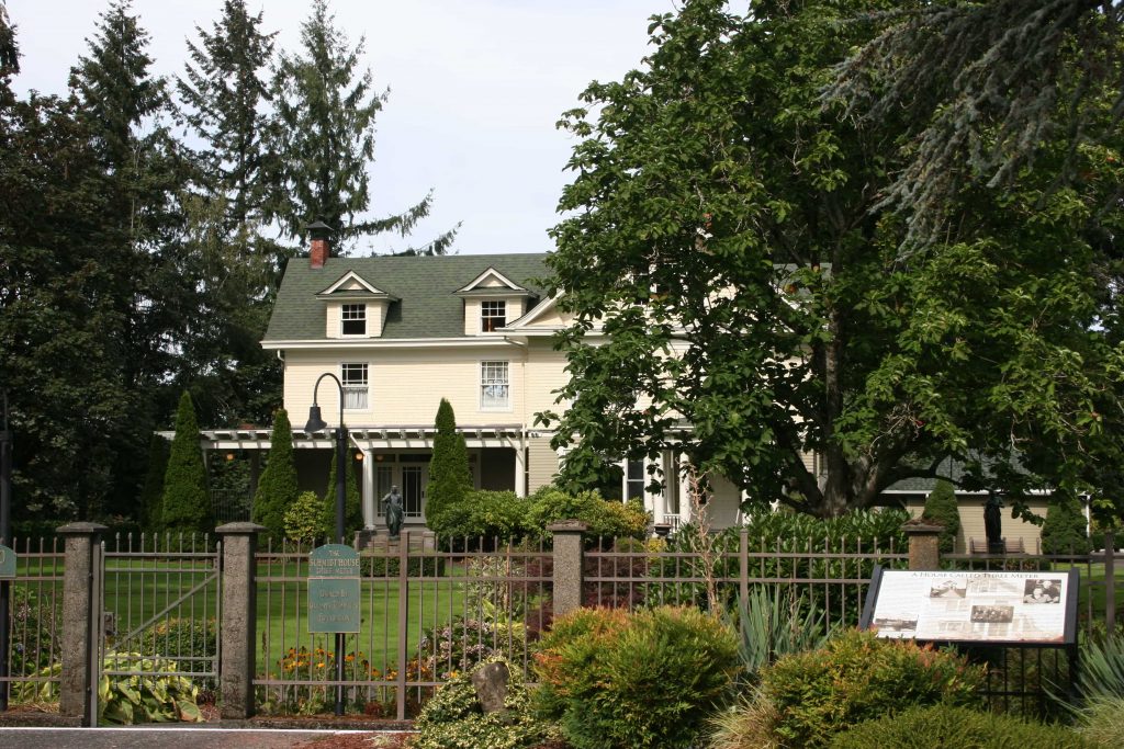 Schmidt house in Tumwater