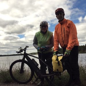 Kelly and Mary Ann with bikes on the Missouri River