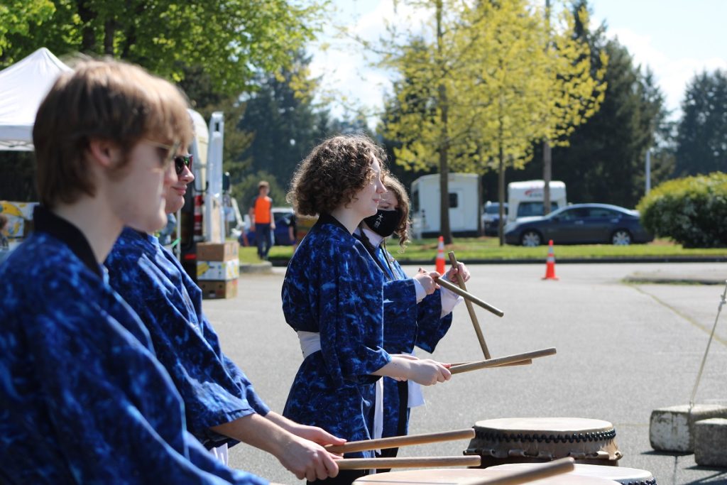 River Ridge High School students performon Taiko drums