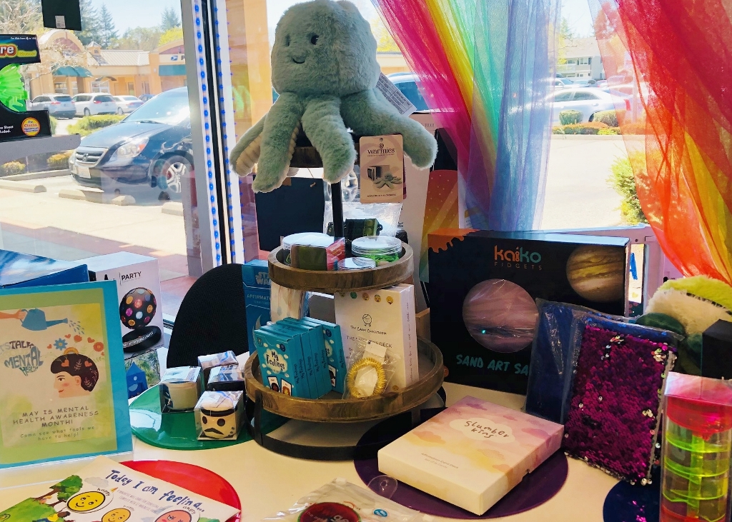 The Sensory House In Lacey Offers Tips For Enjoying The Outdoors While Managing Sensory Stimulation. 1 Sensory Tool House Outdoors Mental Health Month May
