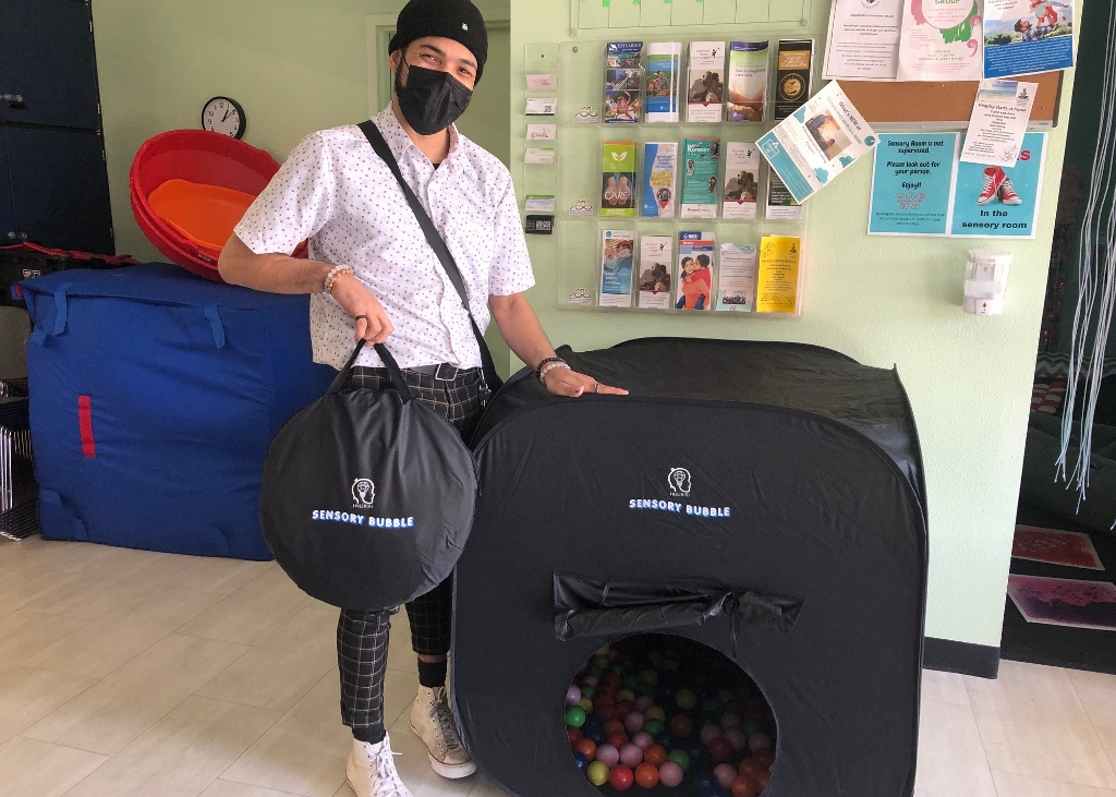The Sensory House In Lacey Offers Tips For Enjoying The Outdoors While Managing Sensory Stimulation. 2 Sensory Tool House Outdoors Sensory Bubble