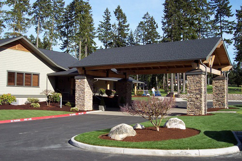 outside of Alderbrook Golf & Yacht Club building