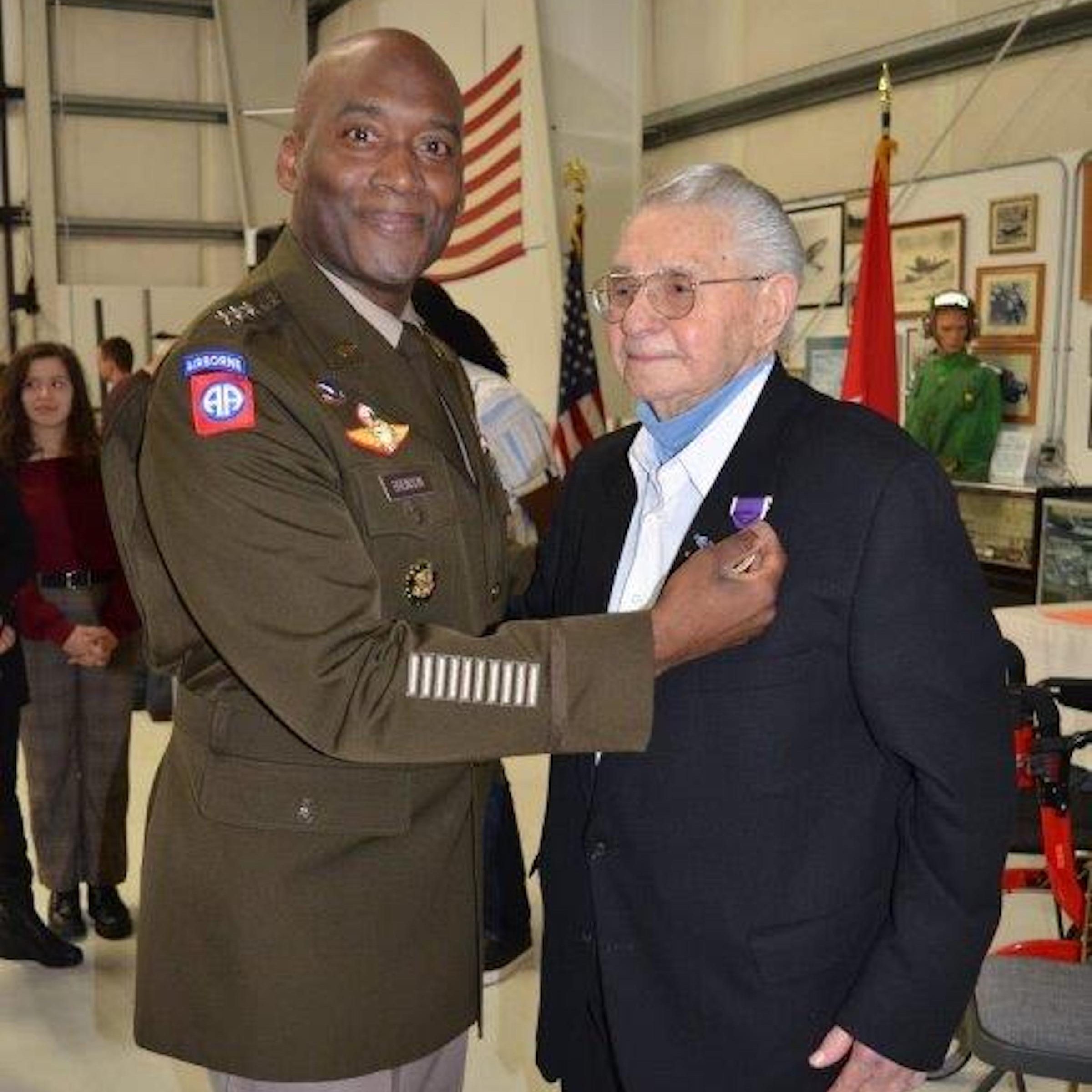 Harvey Drahos and Lieutenant General Xavier Brunson at the Olympic Flight Museum