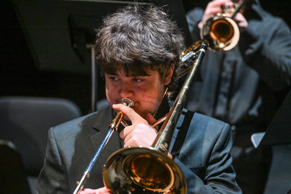 North Thurston Jazz Band performing