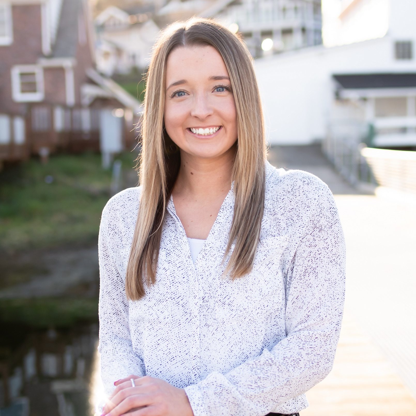 Amanda Kooley headshot