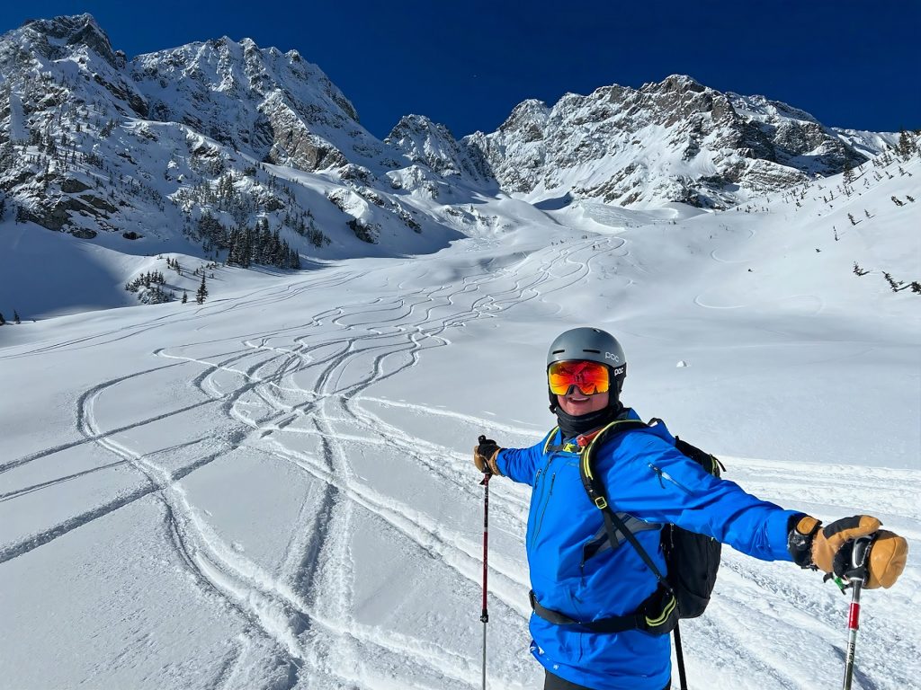 Dan Jones skiing