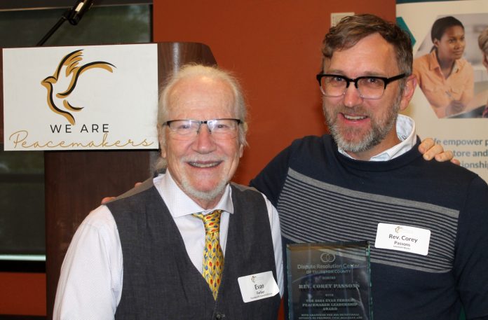 Evan-Farber-with-Corey-Passons-Peacemaker-Award-Dispute-Resolution-Center