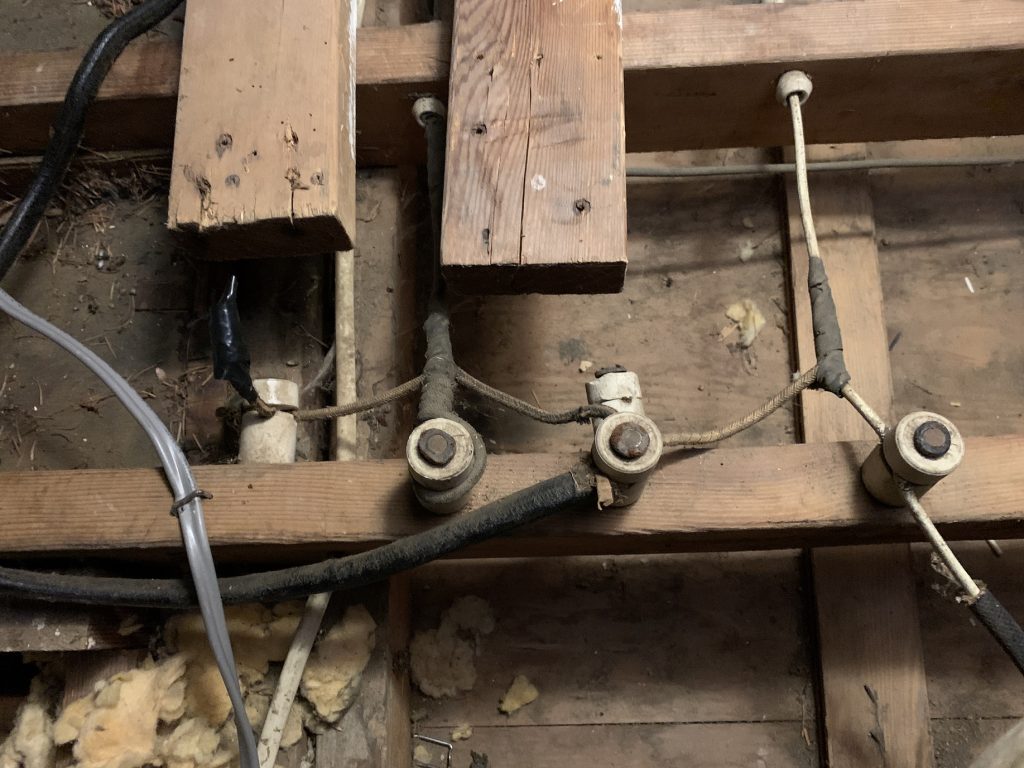 knob and tube wiring in a house
