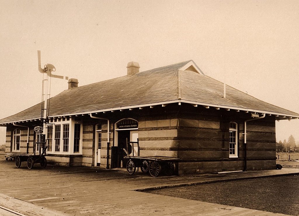 sepia photo of the Tenino depot.